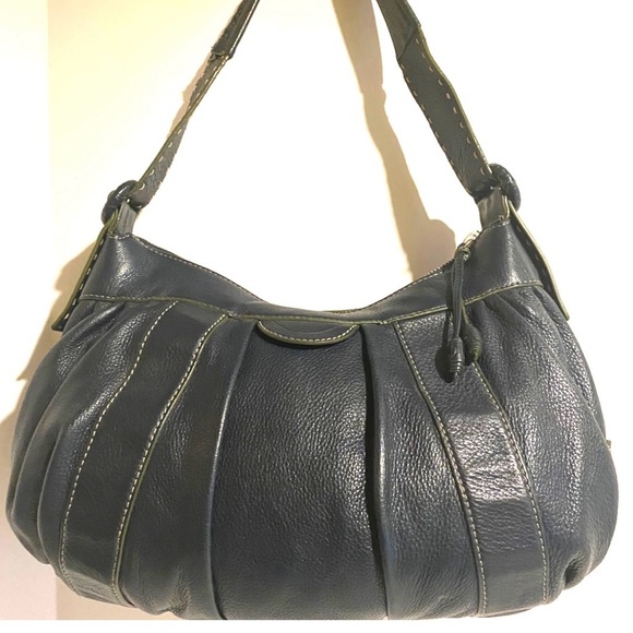 Cole haan navy blue Leather Hobo Bag with Curved Design and Pleated Texture - Picture 3 of 9